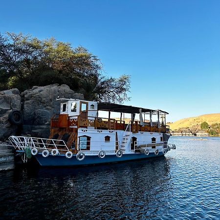 Houseboat Hotel And Nile Cruises Zainoba Assuão Exterior foto